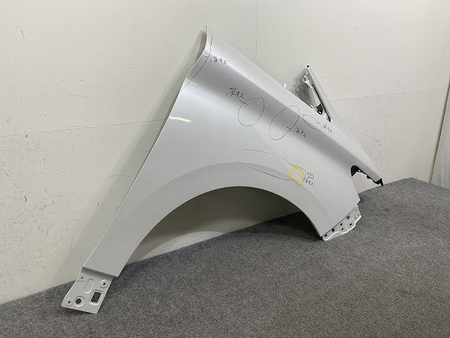 アルファード 40系/AGH40W/AGH45W ハイブリッド/AAHH40W/AAHH45W 純正 右 フロントフェンダー 53801-V2010 プラチナホワイトパール(144947)