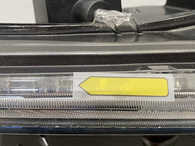 NX 200t/AGZ10/AGZ15 300h/AYZ10/AYZ15 純正 前期 右 ウィンカー LED KOITO 78-13 レクサス(144951)