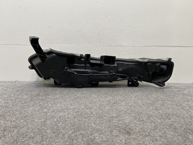 NX 200t/AGZ10/AGZ15 300h/AYZ10/AYZ15 純正 前期 右 ウィンカー LED KOITO 78-13 レクサス(144951)