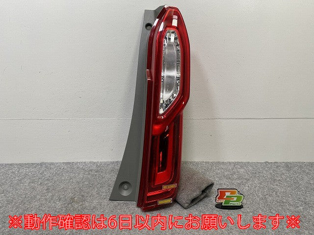 N-BOX/NBOX Nボックス JF3/JF4 純正 右 テールランプ/ライト/レンズ LED ICHIKOH D185 33500-TTA-N116-M1/33501-TTA-N01 ホンダ(144958)