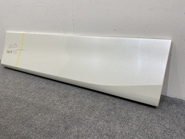 セレナ S/X/G/XV C27/GC27/GNC27 e-POWER/HC27 純正 左 フロント ドア サイドパネル 80871 5TA0B ブリリアントホワイトパール QAB(144973)