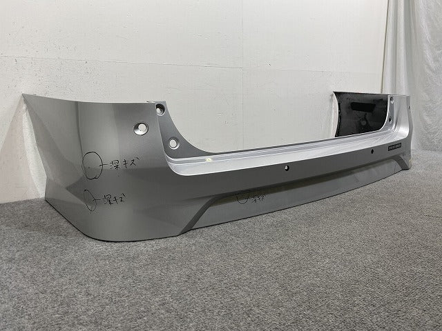 セレナ C28/NC28/FC28/FNC28 e-POWER/GC28/GFC28 純正 リア バンパー 85022 7DF0H ブリリアントシルバーメタリック K23 日産(144976)
