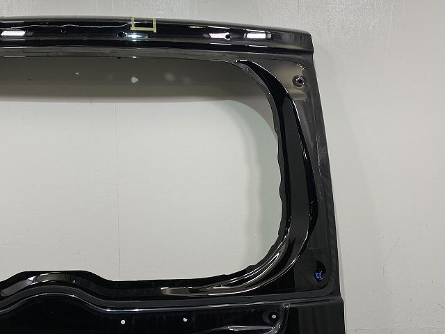 ノア NOAH Si 80系/ZRR80W/ZRR85W ハイブリッド/ZWR80W 純正 前期 リアゲート/バックドア/リアハッチ ブラック 202 トヨタ(144981)