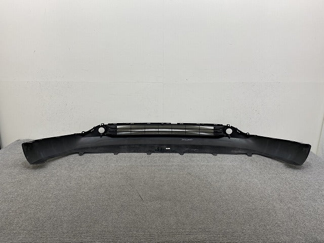 ハリアー 80系/G/Z/MXUA80/MXUA85 ハイブリッド/AXUH80/AXUH85 PHEV/AXUP85 純正 フロント ロアグリル 52411-48070 素地 トヨタ(145002)