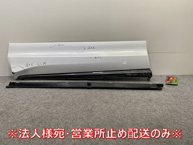 ハリアー 80系/MXUA80/MXUA85/AXUH80/AXUH85/AXUP85 純正 左 フロント ドア サイドパネル/モデリスタ D2611-63110/210/76906-MU810(145015)