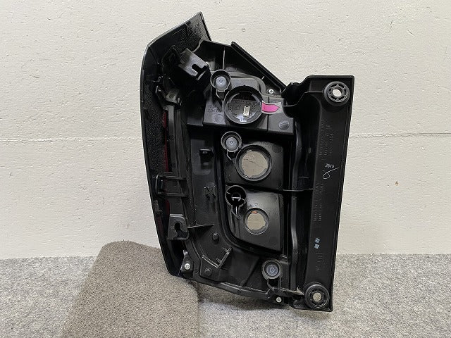 ミライース LA350S/LA360S 純正 右 テールランプ/ライト/レンズ LED TOKAIDENSO 20523 ダイハツ(145027)