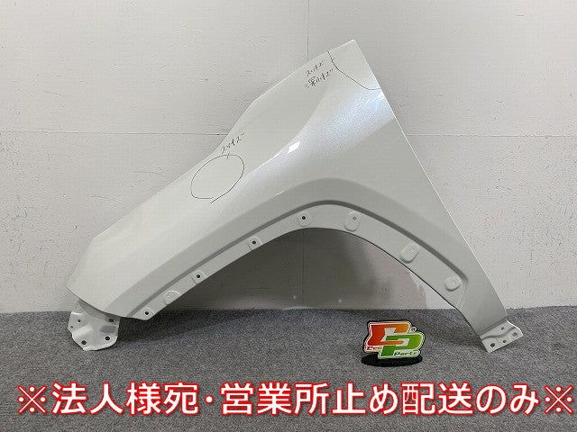 RAV4 ラブ4 MXAA52/MXAA54/AXAH52/AXAH54 左 フロント フェンダー ホワイトパールクリスタルシャイン 070 トヨタ(145037)