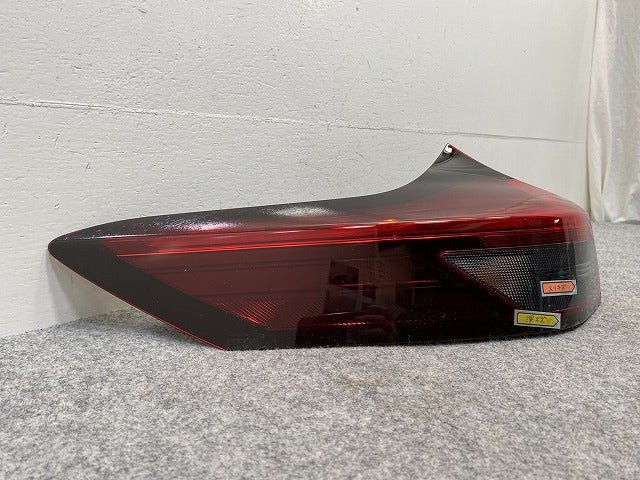エクストレイル/X-TRAIL T33/SNT33 純正 左 テールランプ/ライト/レンズ LED KOITO 220-2378W 26555-6RX0A 日産(145051)