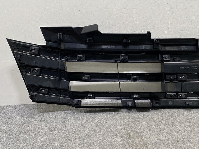 ルーミー/トール/カスタム M900A/M910A/M900S/M910S ジャスティ 後期(ベースグレード) 純正 後期 フロント グリル/ 53111-B1310 (145059)