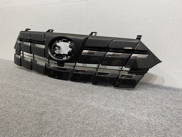 新車取り外し!アルファード 40系/AGH40W/AGH45W/AAHH40W/AAHH45W フロント グリル/カメラ穴付 53101-V2080/70 53101-V2080(145068)