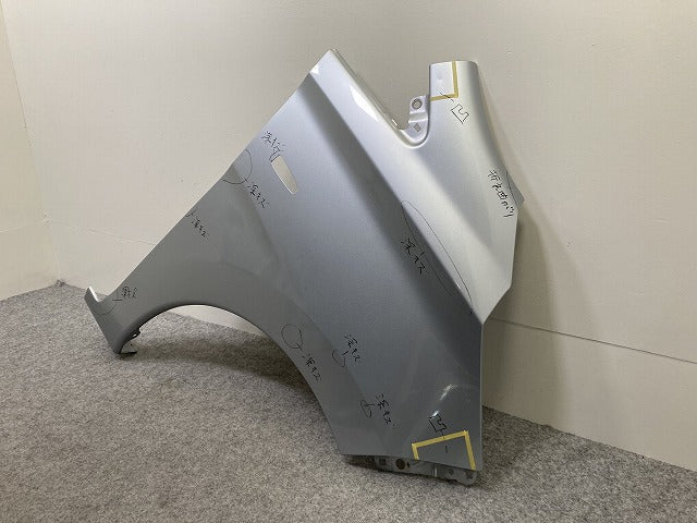 デイズ B21W 純正 右 フロント フェンダー クールシルバーメタリック CLN 日産(145074)