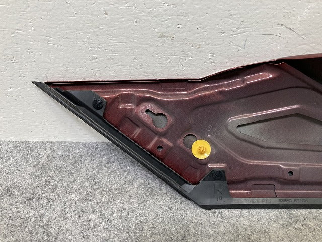 セレナ C27 e-POWER/HC27/HFC27 オーテック/GC27/GNC27 純正 右 フロント サイドパネルフィニッシャー 638F0 5TA0A マルーンレッド(145077)
