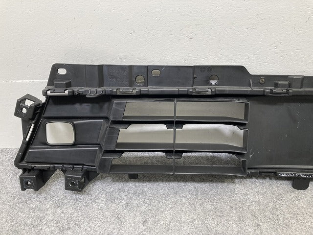セレナ/ハイウェイスター C28/FC28/FNC28 e-POWER/オーテック/ルキシオン/GFC28 フロント グリル/ラジエーターグリル 62254 7DF0A(145080)