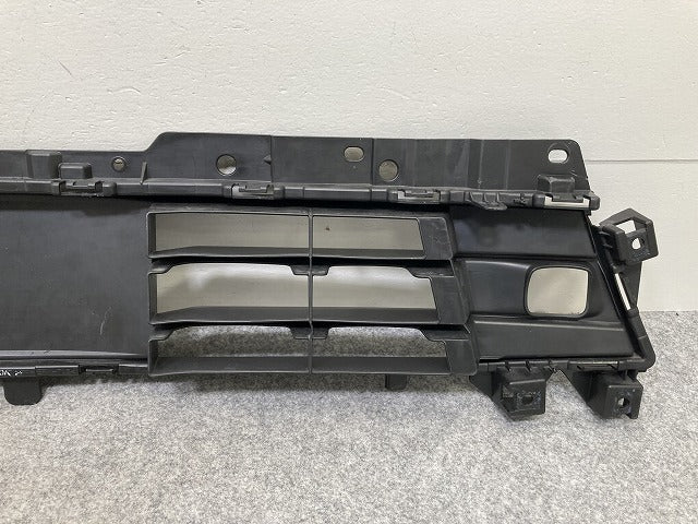 セレナ/ハイウェイスター C28/FC28/FNC28 e-POWER/オーテック/ルキシオン/GFC28 フロント グリル/ラジエーターグリル 62254 7DF0A(145080)