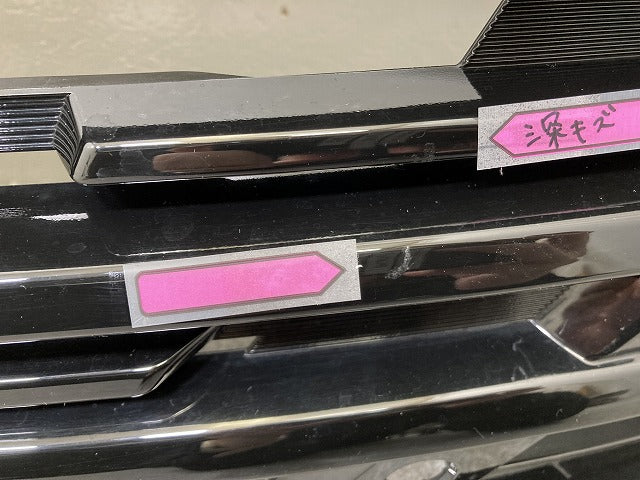 セレナ C28/NC28/FC28/FNC28 e-POWER/GC28/GFC28 純正 フロント グリル/ラジエーターグリル カメラ穴付 62310 7DA0A/62310 7DA1A(145081)