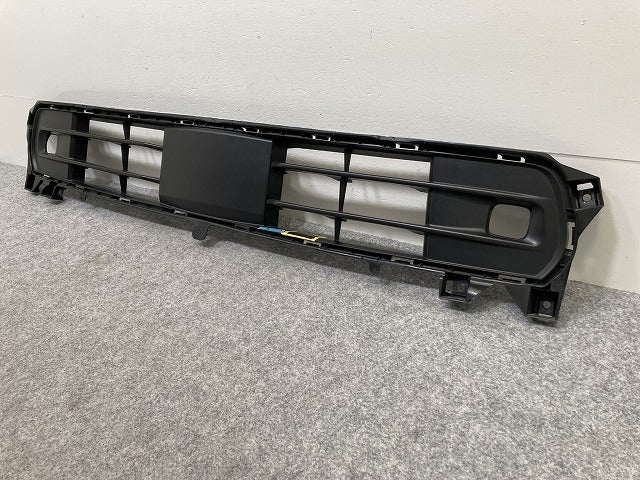 セレナ C28/NC28/FC28/FNC28 e-POWER/GC28/GFC28 純正 フロント グリル/ラジエーターグリル 62254 7DA0A/62254 7DA0B 素地(145082)