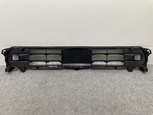 セレナ C28/NC28/FC28/FNC28 e-POWER/GC28/GFC28 純正 フロント グリル/ラジエーターグリル 62254 7DA0A/62254 7DA0B 素地(145082)