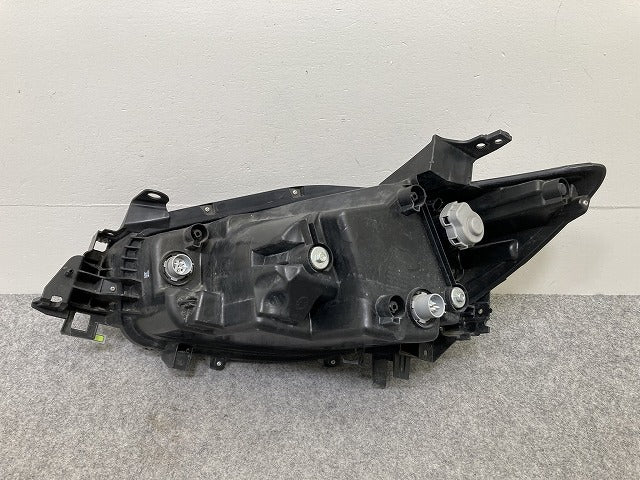 CX-5/CX5 KE2FW/KE2AW KE5FW/KE5AW KEEFW/KEEAW 後期 右 ヘッドライト/ランプ レベライザーLED STANLEY W2857 マツダ(145094)