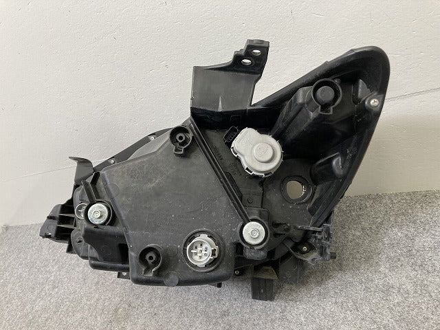 CX-5/CX5 KE2FW/KE2AW KE5FW/KE5AW KEEFW/KEEAW 後期 右 ヘッドライト/ランプ レベライザーLED STANLEY W2857 マツダ(145094)