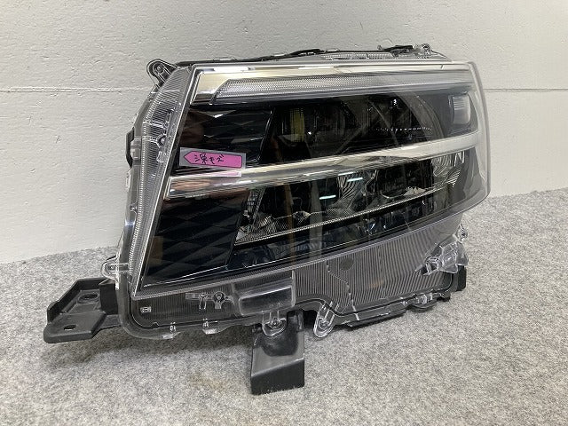 タント カスタム/シフォン カスタム LA650S/LA660S LA650F/LA660F 左ヘッドライト/ レベライザーLED 刻印Z2 100-69096 81170-B2830(145099)