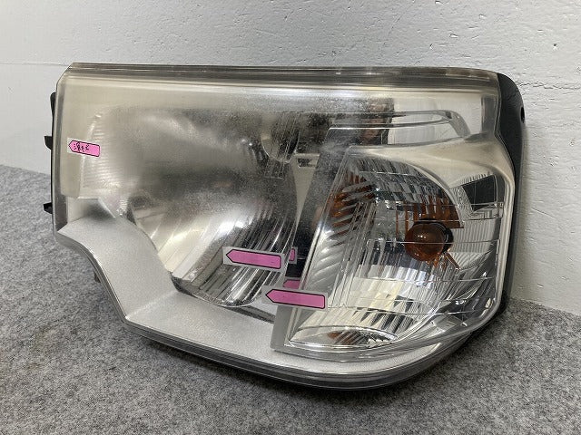 ミニキャブ/クリッパー U61T/U62T/U61V/U62V/U71V/U72V 純正 後期 左 ヘッドライト/ランプ ハロゲン 刻印A STANLEY W0736 L(145107)