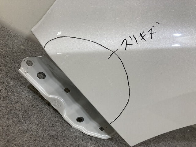 ヴォクシー VOXY ZS/煌 80系/ZRR80W/ZRR85W ハイブリッド/ZWR80W 純正 左 フロント フェンダー ホワイトパールクリスタルシャイン(145125)