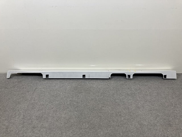 ルークス ハイウェイスター B44A/B45A/B47A/B48A 純正 左 サイドステップ/サイドスカート 76851 7NC-0 ホワイトパール QBB 日産(145126)