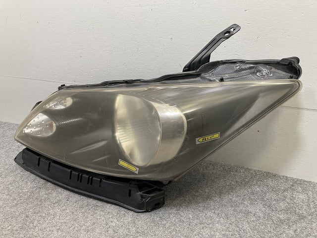 フリード GB3/GB4 左 ヘッドライト/ランプ キセノン HID 刻印N0 KOITO 100-22838 ホンダ(145140)