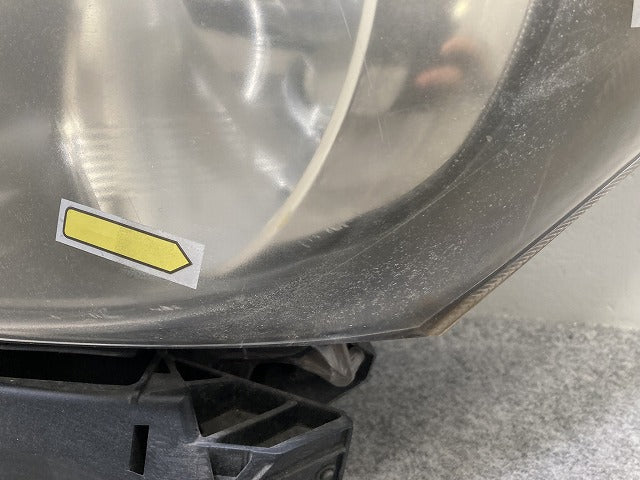 フリード GB3/GB4 左 ヘッドライト/ランプ キセノン HID 刻印N0 KOITO 100-22838 ホンダ(145140)