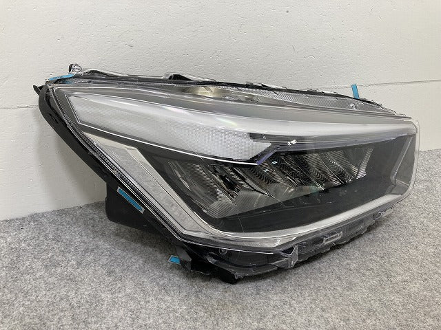 ライズ/ロッキー/レックス A200/A210/A201/A202/A/S/F 純正 右 ヘッドライト/ランプ LED レベライザー ICHIKOH 1991 トヨタ(145142)