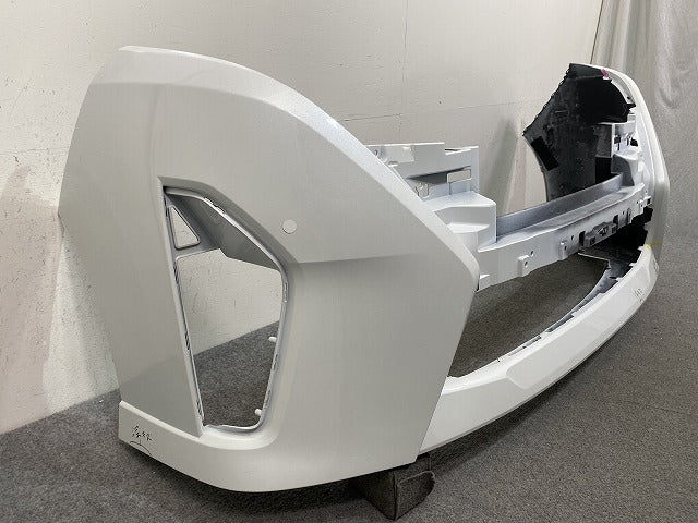 セレナ/ハイウェイスター ルキシオン C28/GFC28 純正 フロント バンパー 62022 7DF0H プリズムホワイト QBE 日産(145145)