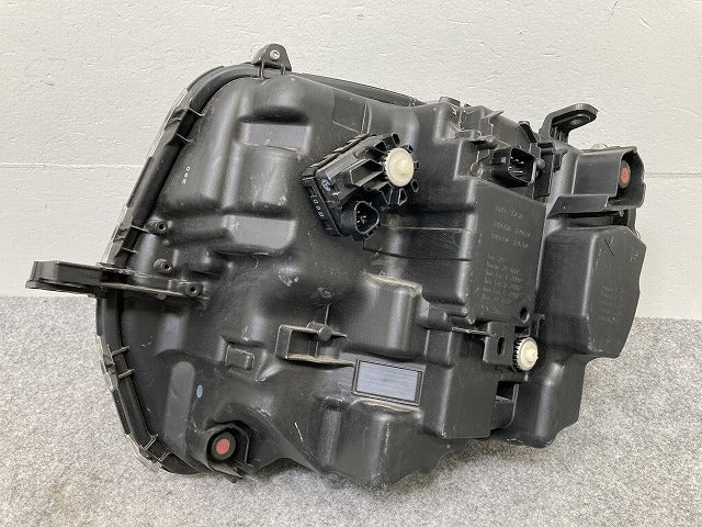 タント カスタム LA650S/LA660S 純正 前期 右 ヘッドライト/ランプ レベライザーLED 刻印Z KOITO 100-69075 ダイハツ(145161)