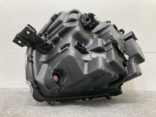 タント カスタム LA650S/LA660S 純正 前期 右 ヘッドライト/ランプ レベライザーLED 刻印Z KOITO 100-69075 ダイハツ(145161)