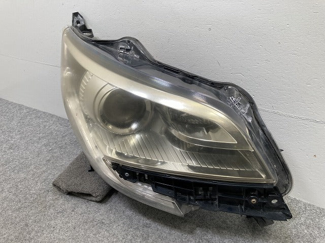 デイズ ルークス ハイウェイスター/B21A 純正 前期 右 ヘッドライト/ランプ キセノン HID レベライザー KOITO 100-67053 日産(145162)