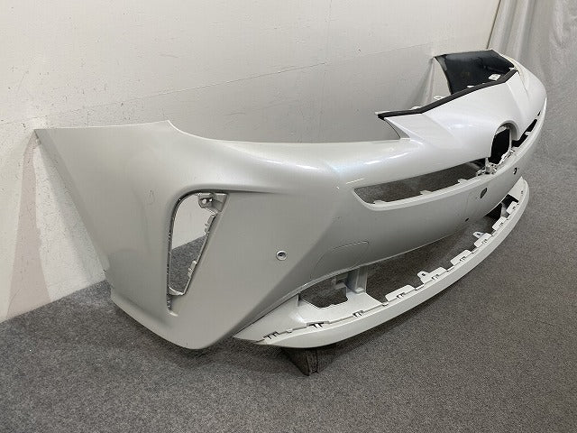 プリウス 50系/ZVW50/ZVW51/ZVW55 純正 後期 フロント バンパー 52119-47978/47979/47980/47981 プラチナホワイトパールマイカ 089(145171)