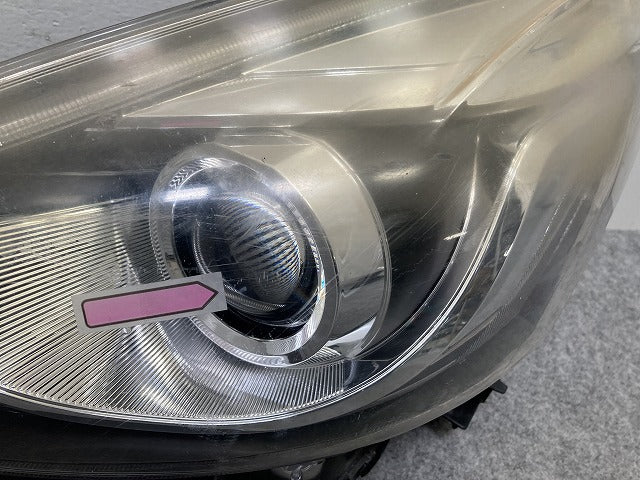 プリウスα/アルファ ZVW40W/ZVW41W 純正 後期 左 ヘッドライト/ランプ LED レベライザー 刻印A2 KOITO 47-65 トヨタ(145174)