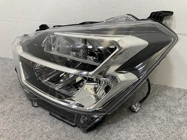 ミライース LA350S/LA360S 純正 左 ヘッドライト/ランプ LED レベライザー KOITO 100-69042 81170-B2680 ダイハツ(145182)