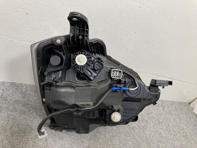 ミライース LA350S/LA360S 純正 左 ヘッドライト/ランプ LED レベライザー KOITO 100-69042 81170-B2680 ダイハツ(145182)