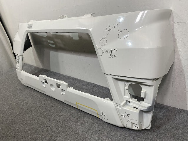 ハイゼット/サンバーバン/ピクシスバン S321V/M/B/Q/S331V/M/B/Q 純正 後期 フロント バンパー 52119-B5210 ホワイト W19 ダイハツ(145188)