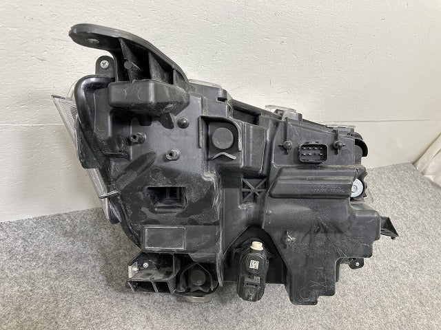 ルーミー/トール/カスタム/ジャスティ 純正 後期 左 ヘッドライト/ランプ LED レベライザー 刻印A5 STANLEY W6242 81150-B1650(145189)