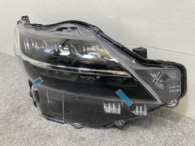 ルークス ハイウェイスター B44A/B45A/B47A/B48A 純正 右 ヘッドライト/ランプ LED レベライザー 刻印Y KOITO 100-23779 日産(145191)