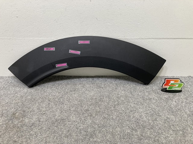 新品!ミニ クロスオーバー(F60) 純正 右 リア クォーター フェンダーアーチモール/オーバーフェンダー 5177 7 389 364 51777389364(145209)