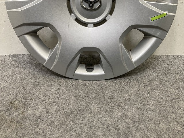 ハイエース/レジアスエース 200系/1型/2型/3型/4型/5型/6型/7型/標準/ワイド 純正  ホイールキャップ 15インチ シルバー トヨタ(145212)
