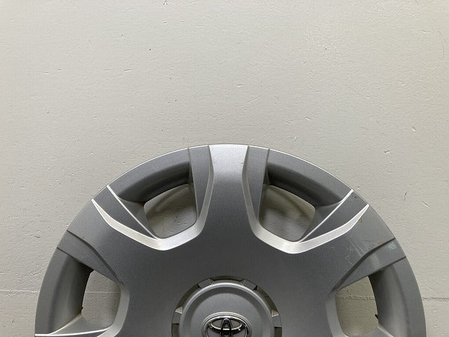 ハイエース/レジアスエース 200系/1型/2型/3型/4型/5型/6型/7型/標準/ワイド 純正  ホイールキャップ 15インチ シルバー トヨタ(145213)