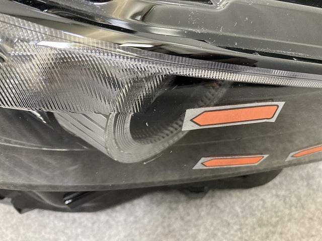 MAZDA3/マツダ3 BP5P/BP8P/BPFP/BPEP 純正 後期 右 ヘッドライト/ランプ バラストキセノン HID KOITO 100-651BG マツダ(145236)