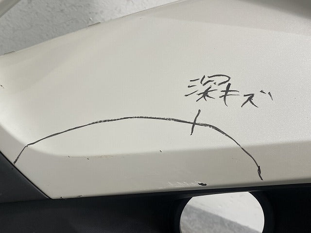 C-HR/CHR ZYX10/NGX10/NGX50 純正 前期 フロント バンパー ロアグリル付 52119-10410/20 ホワイトパールクリスタルシャイン 070(145239)