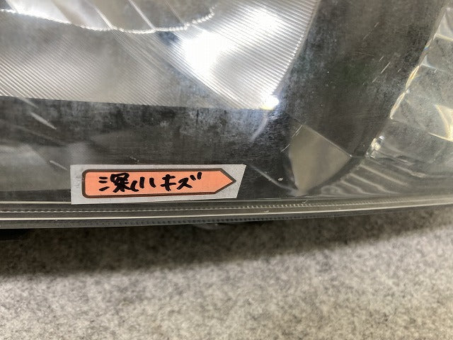 ヴェゼル/VEZEL RU1/RU2/RU3/RU4 純正 前期 右 ヘッドライト/ランプ レベライザーキセノン HID KOITO 100-18085 ホンダ(145242)