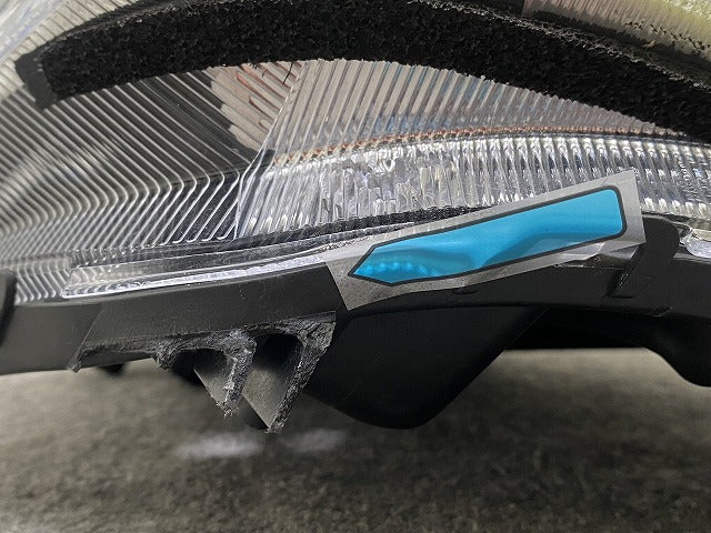 エブリィ/クリッパー NV100/スクラム DA17V/DR17V/DG17V 純正 右 ヘッドライト/ランプ ハロゲン  LE14C6327 26705-4A02A スズキ(145287)