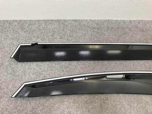 新品!オデッセイ RC1/RC2/RC4 純正 右 ドアバイザー サイドバイザー T6A-FR-R/T6A-RR-R 08R04-T6A-001 ホンダ(145295)
