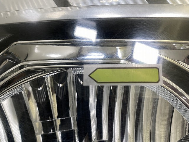 ダイナ/デュトロ U700/C700系(2t積系/ワイドキャブ) 純正 右 ヘッドライト/ランプ レベライザーハロゲン KOITO 37-12/100-79778(145304)